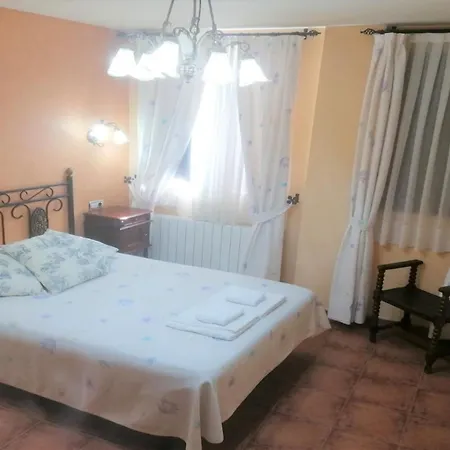 Y Corte - Colegiata Apartamento