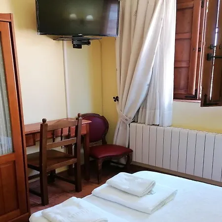 Apartamento Y Corte - Colegiata Ampudia